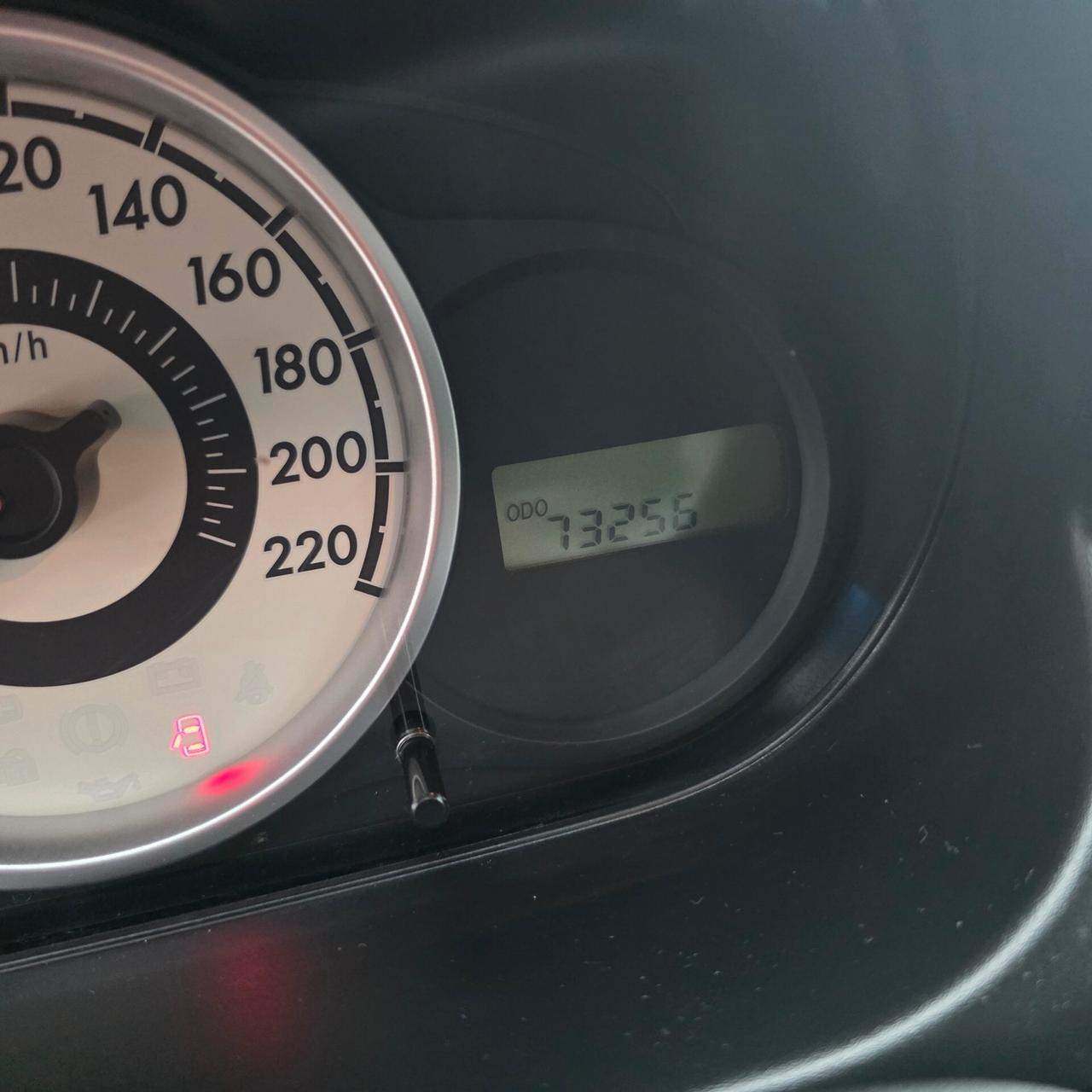 Mazda 2 1.3 16V 75CV 5p. NEOPATENTATI OK