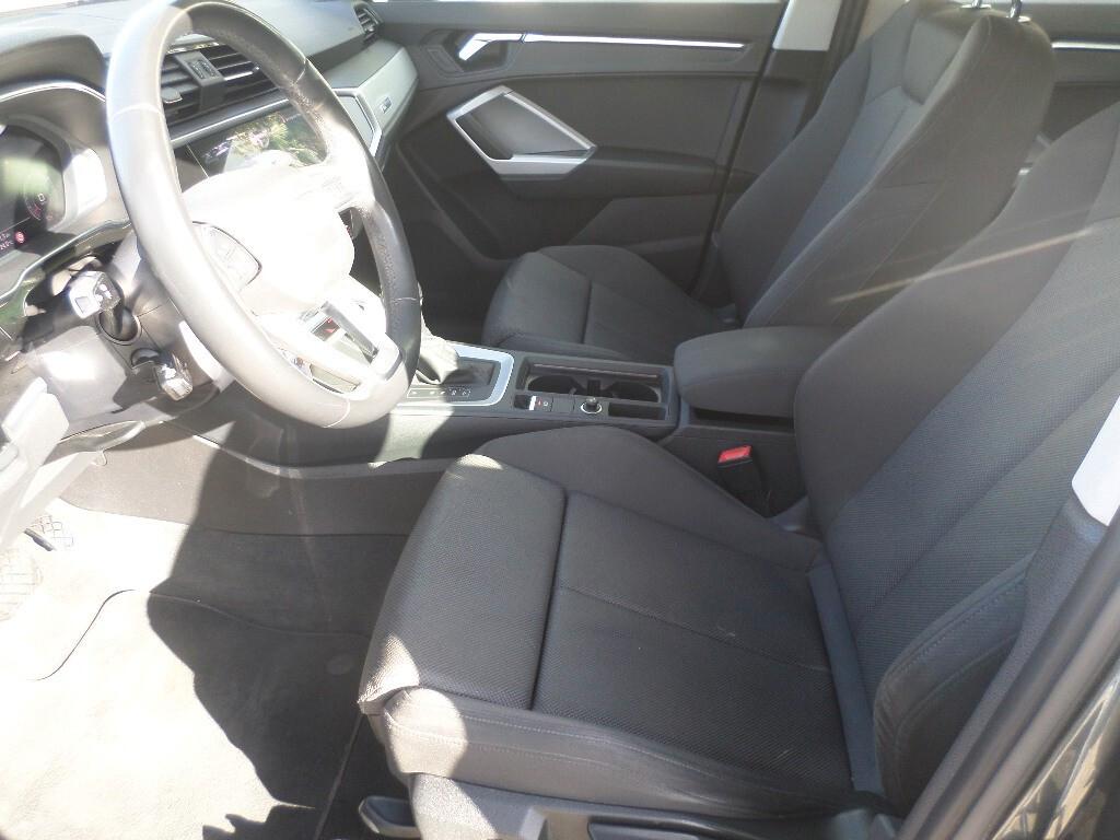 Audi Q3 SPB 35 TFSI S line edition