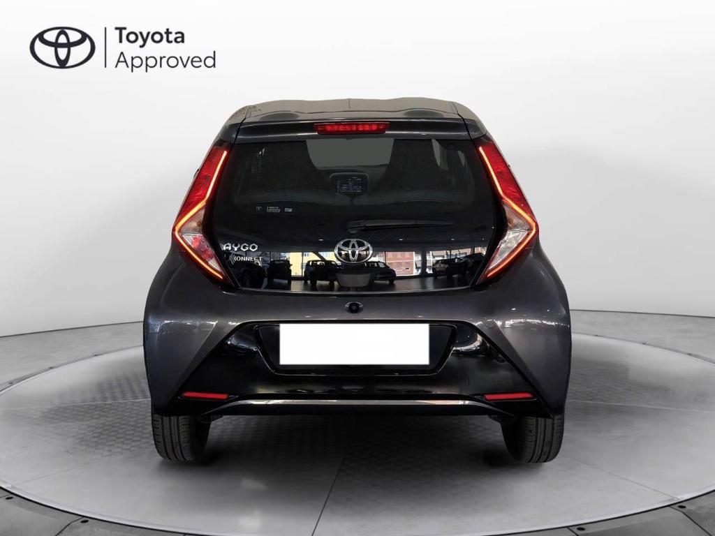 Toyota Aygo 5 Porte 1.0 VVT-i x-play M-MT