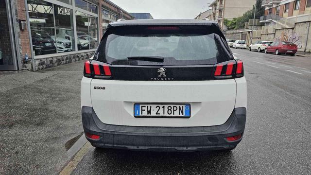 PEUGEOT 5008 PureTech Turbo 130 S&S Active