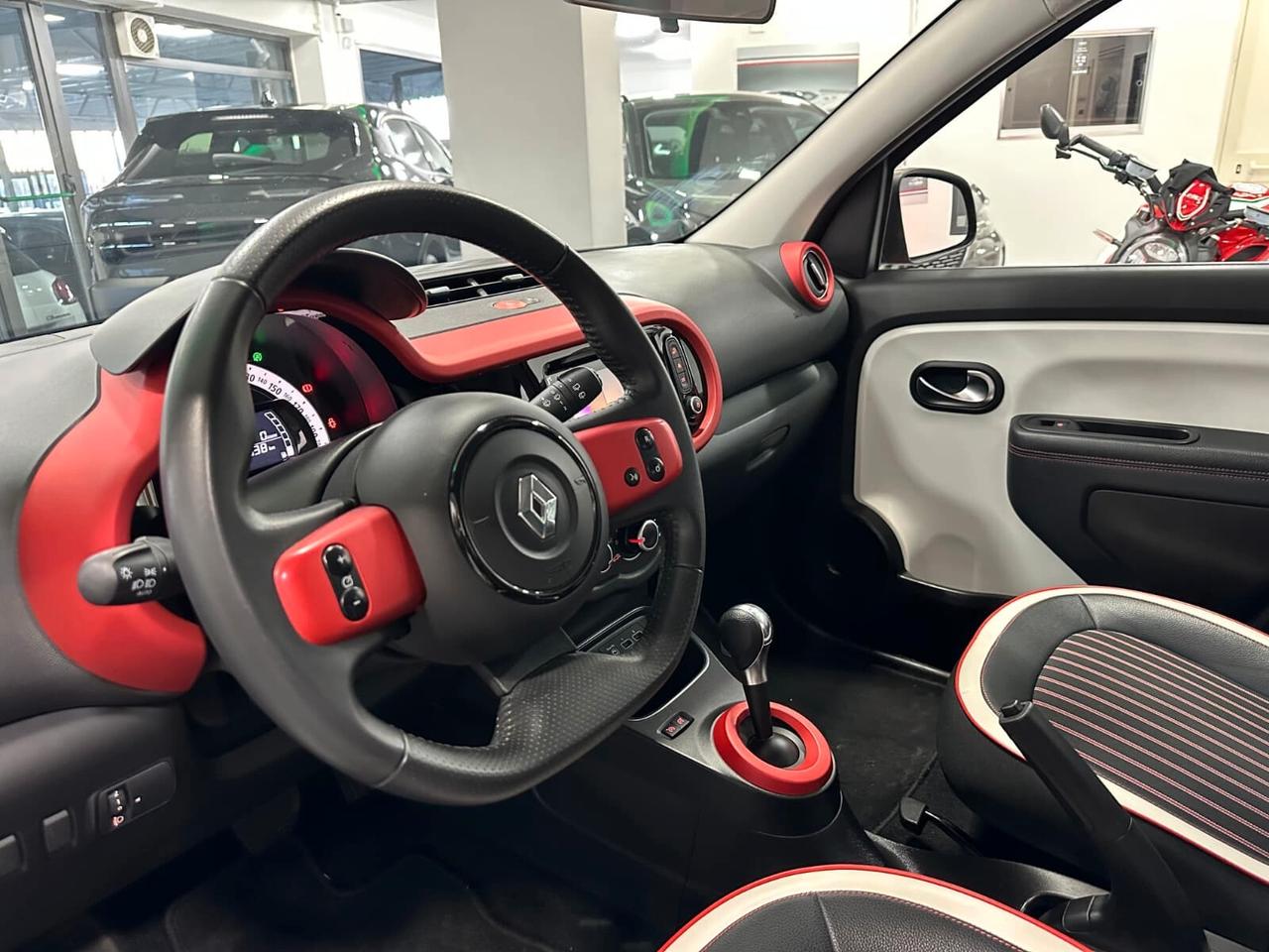 Renault Twingo TCe 95 CV EDC Intens