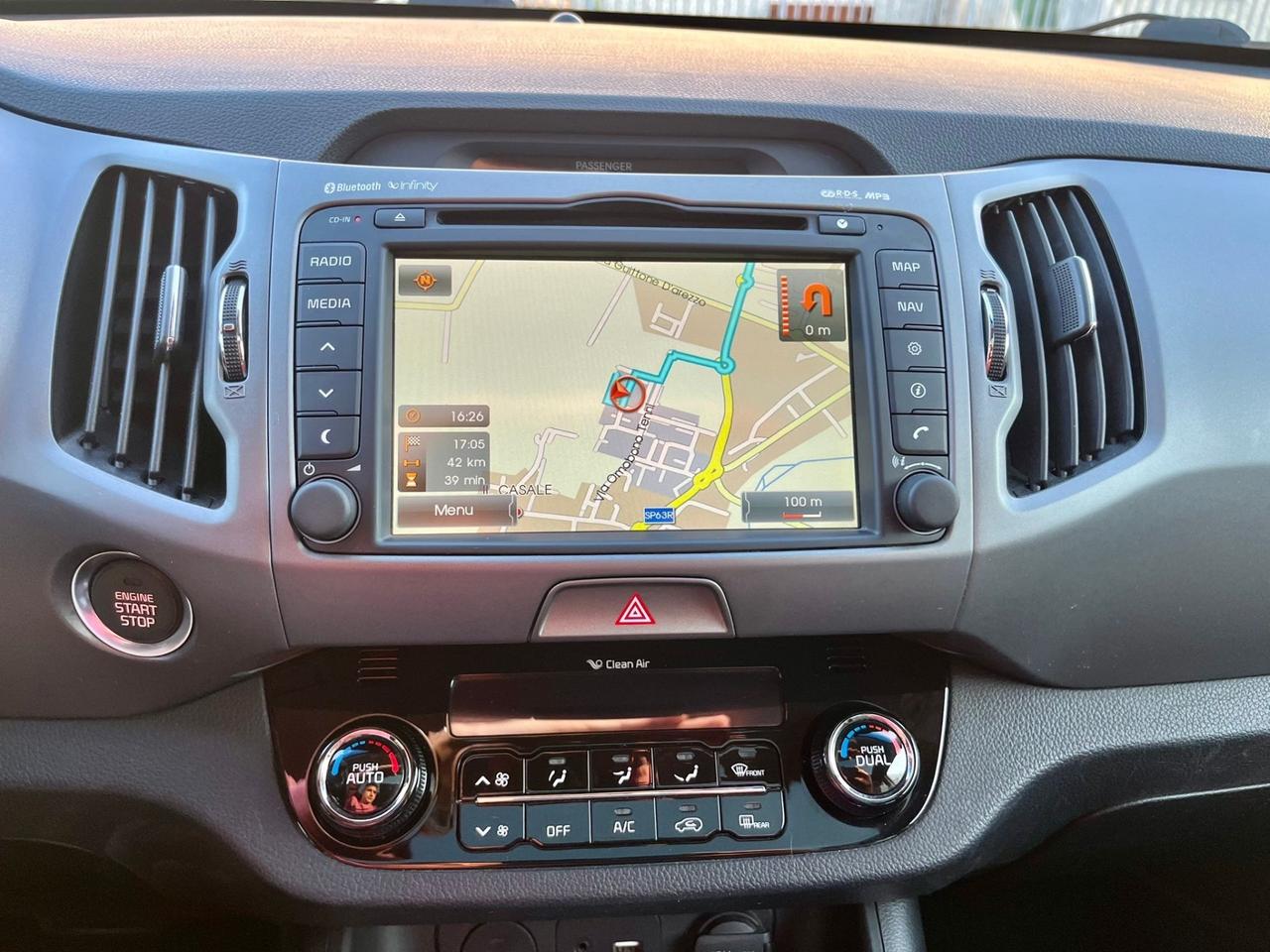 Kia Sportage 2.0d 4x4 2015 106.000km perfetta