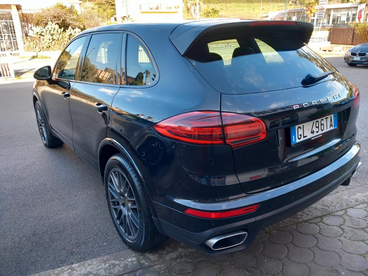 Porsche Cayenne 3.0 Diesel Platinum Edition