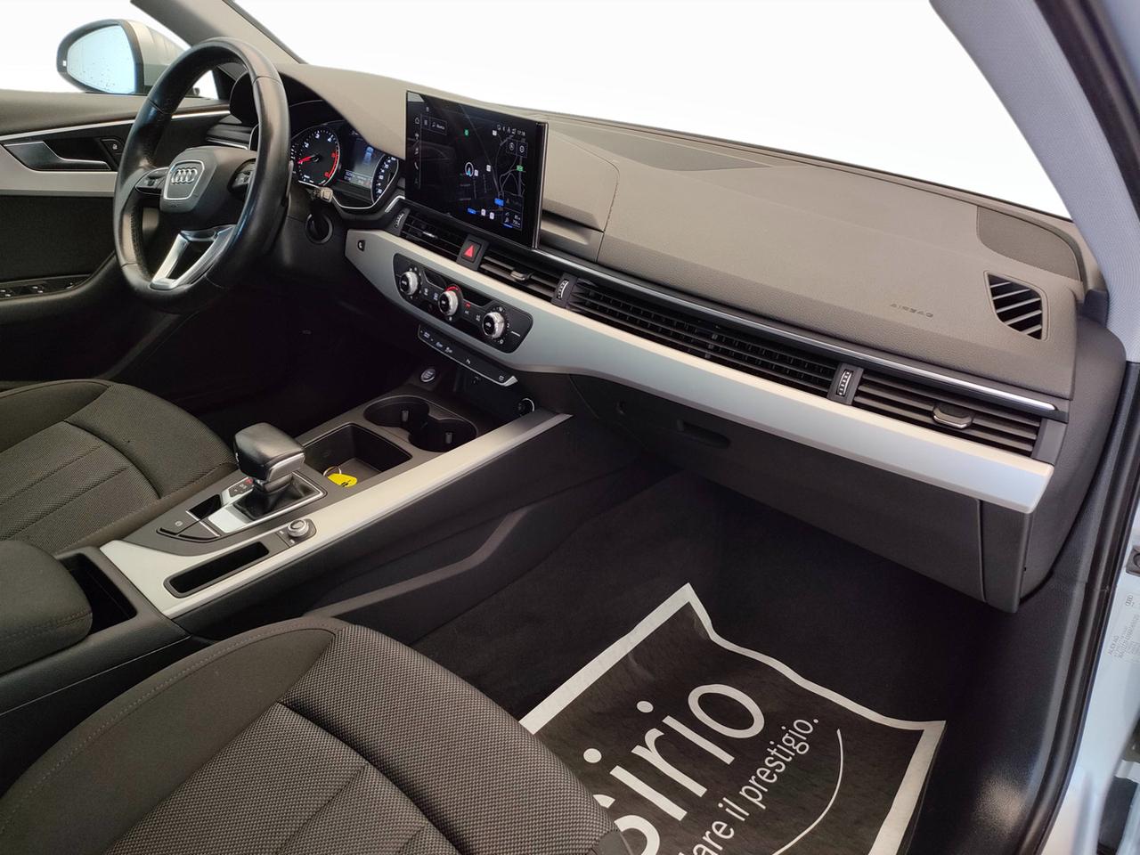 AUDI A4 V 2019 Avant - A4 Avant 30 2.0 tdi mhev Business 136cv s-tronic