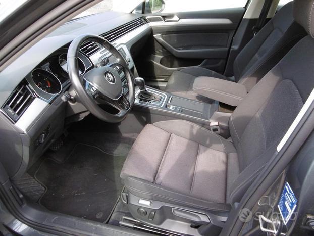 VOLKSWAGEN Passat Business Variant 2.0 TDI Execu