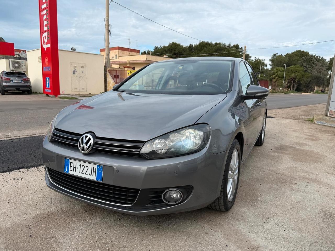 Volkswagen Golf 1.6 TDI diesel - 2011