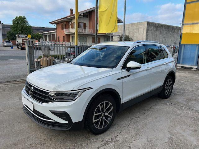VOLKSWAGEN Tiguan 2.0 TDI 150 CV SCR DSG Life UNICO PROPRIETARIO