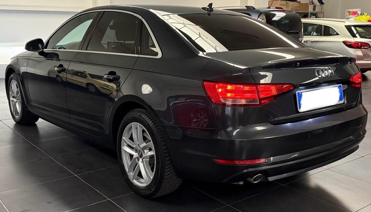 Audi A4 2.0 TDI 150 CV Business Sport
