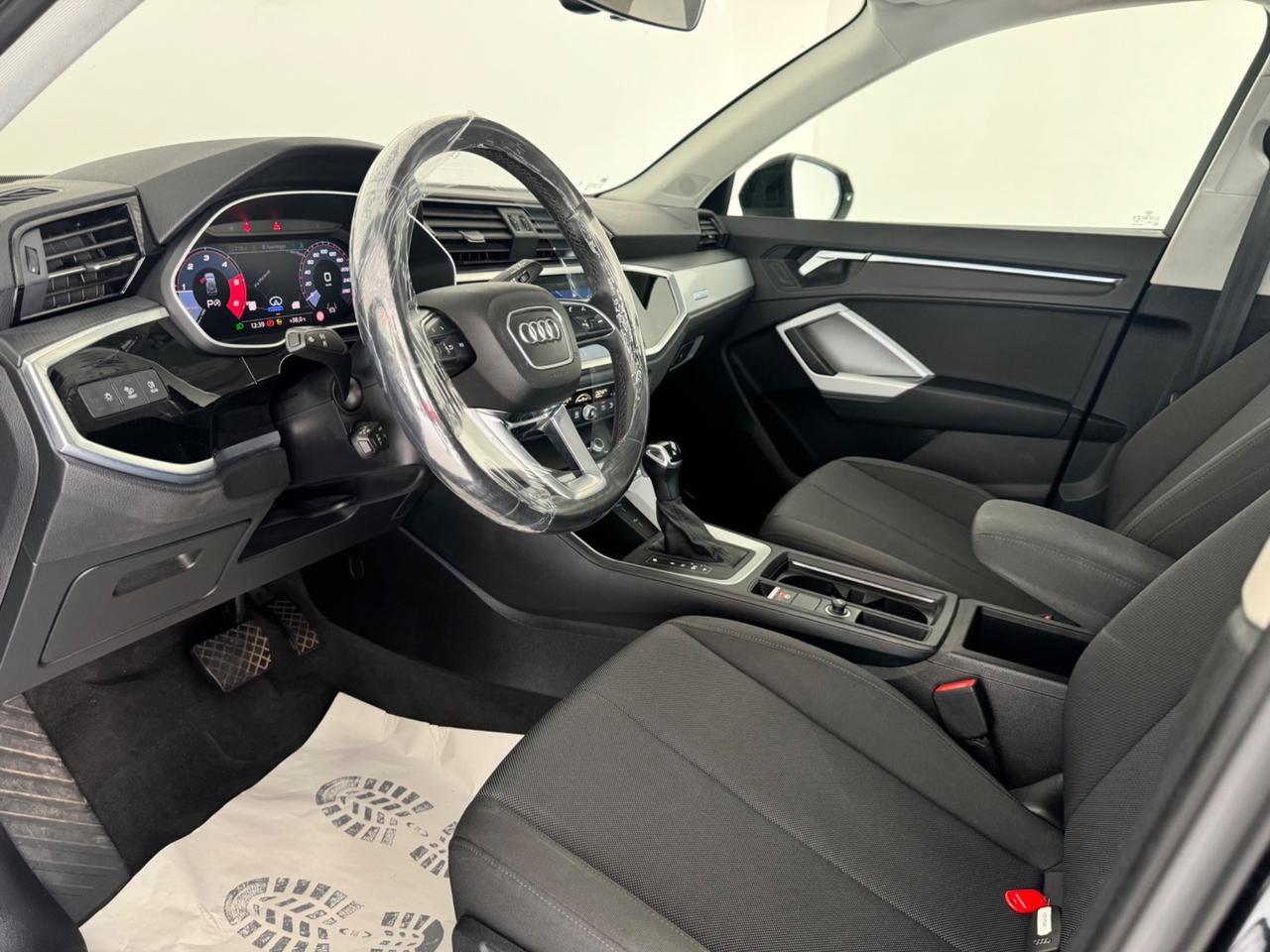 Audi Q3 35 TDI S tronic Advanced-2021-GARANTITA
