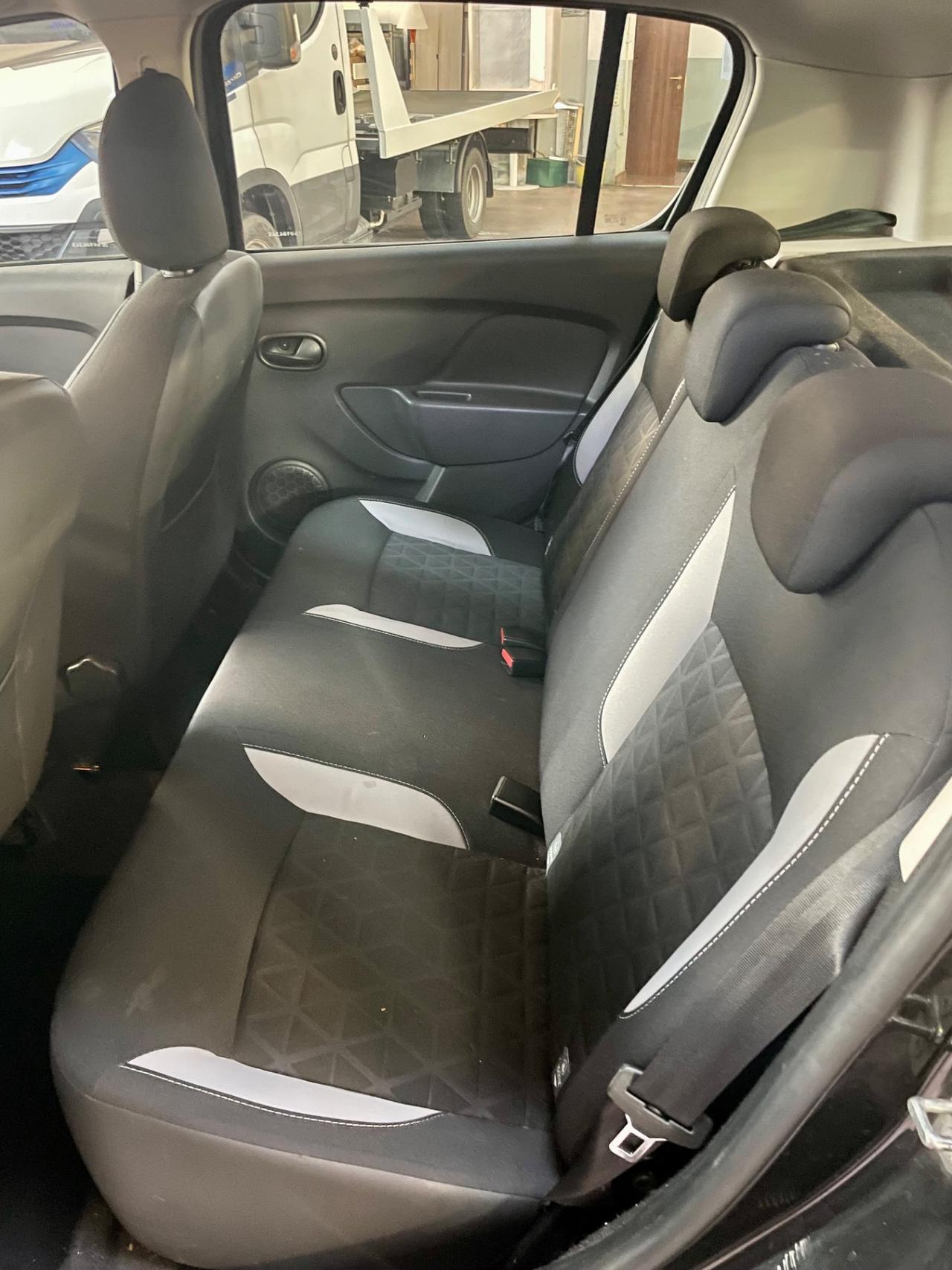 Dacia Sandero Stepway 900 TCe per neopatentati
