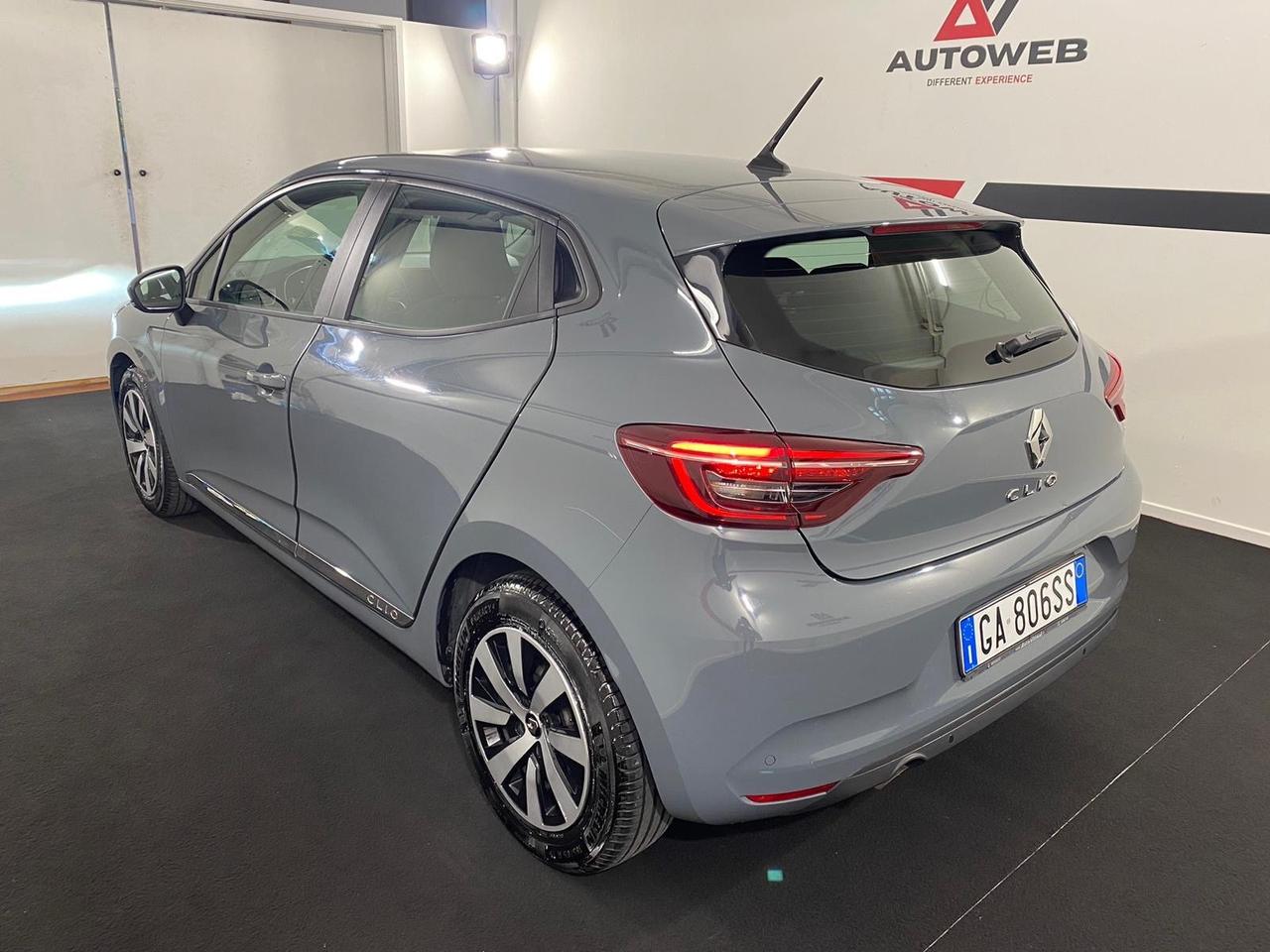 Renault Clio TCe 100 CV 5 porte Zen