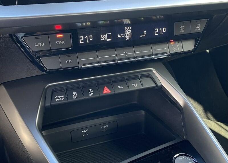 Audi A3 SPB S Line interno ed esterno 2.0 TDI 150CV S-Tronic 35