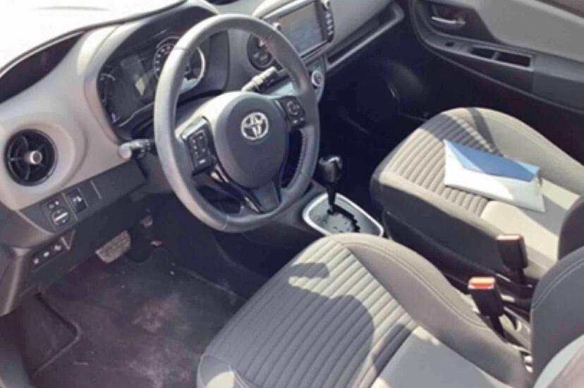 Toyota Yaris 1.5 Hybrid 5 porte Business
