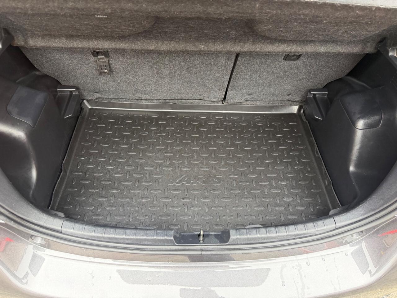 Toyota Yaris 1.5 Hybrid 5 porte Active