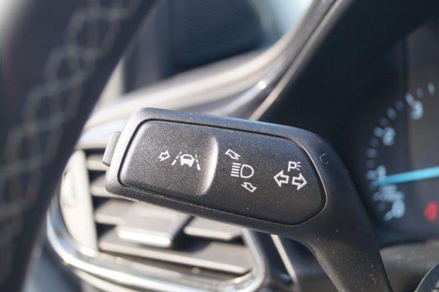 FORD Puma 1.0 EcoBoost Hybrid 125 CV S&S Titanium