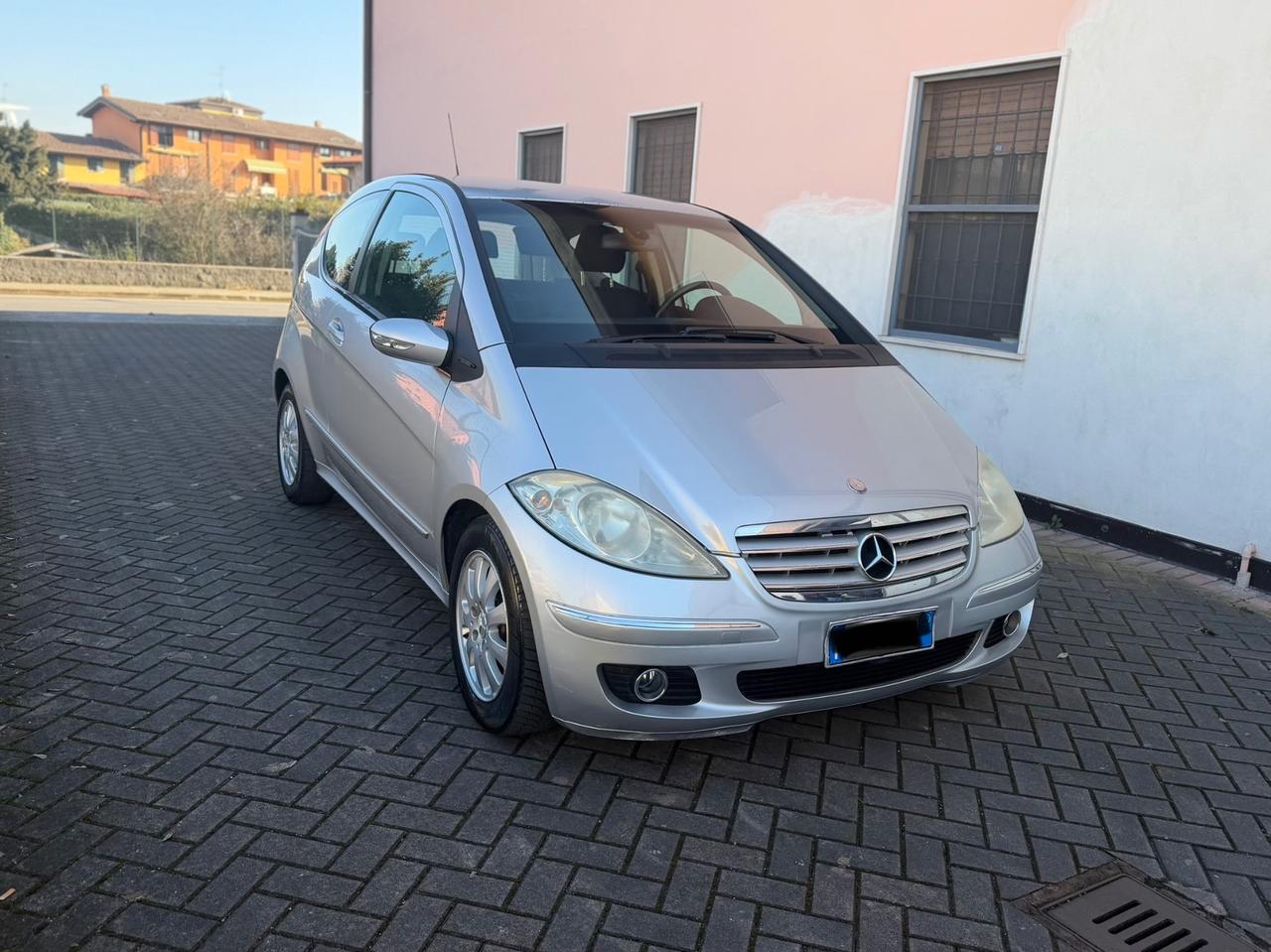 Mercedes-benz A 160 CDI BlueEFFICIENCY Coupé Elegance