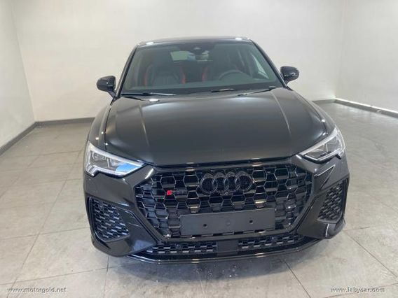 AUDI RS Q3 SPB quattro S tronic