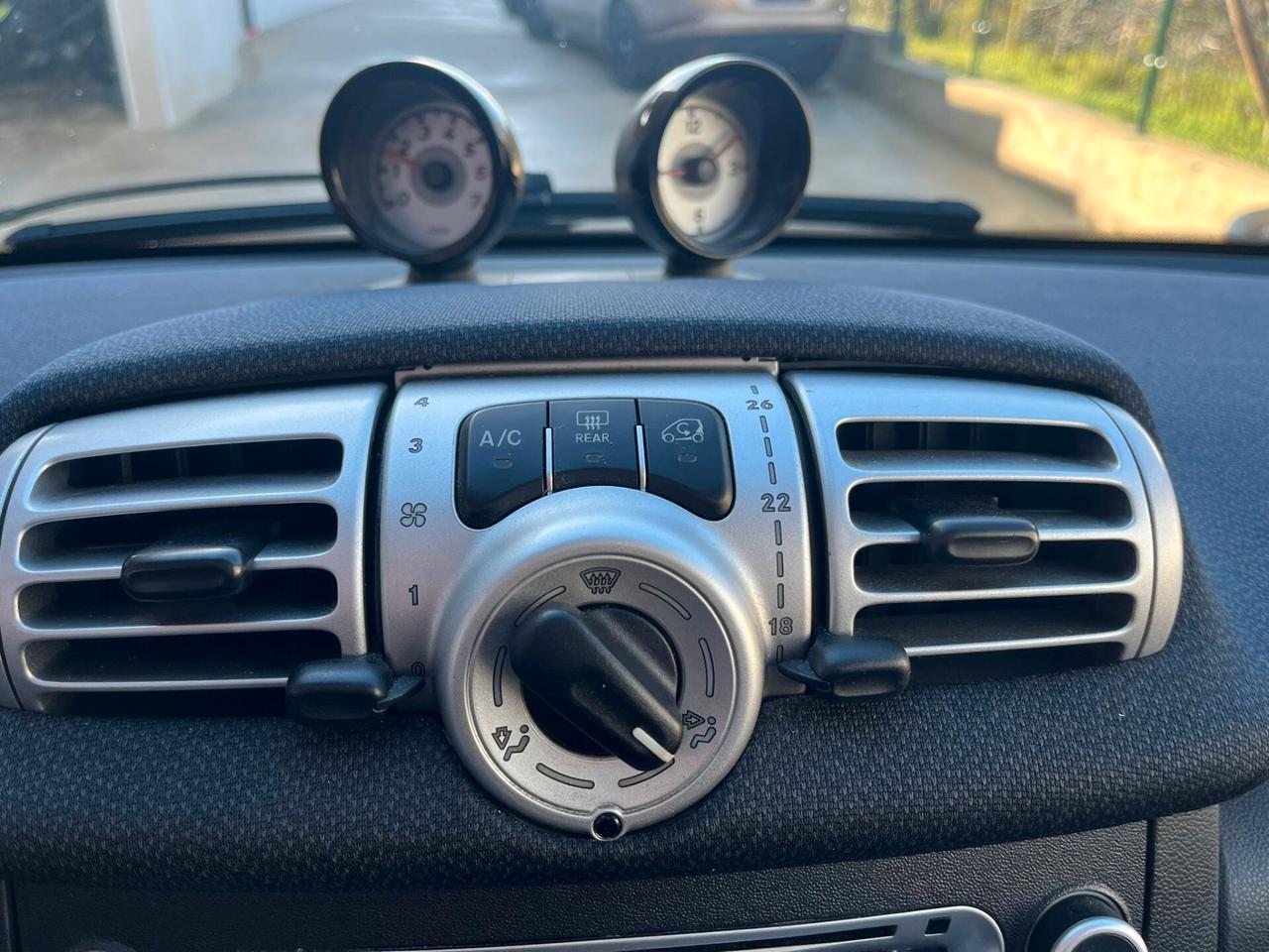 Smart ForTwo 1000 52 kW MHD coupé passion