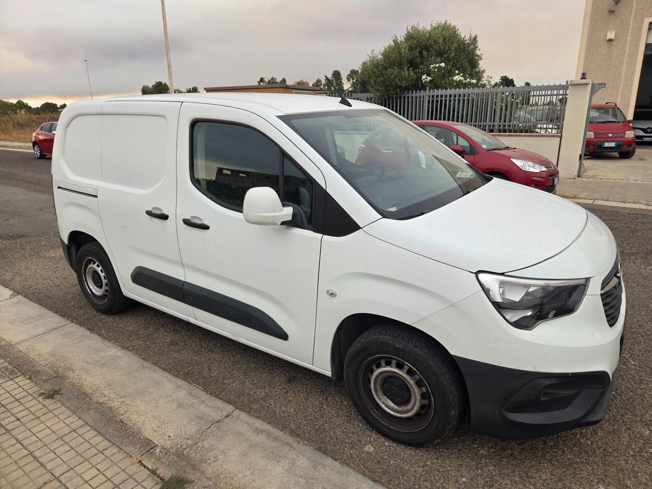 Opel COMBO 1500 HDI 102CV 2020