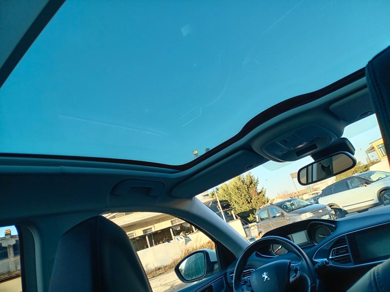 Peugeot 308 SW Allure 1. 2