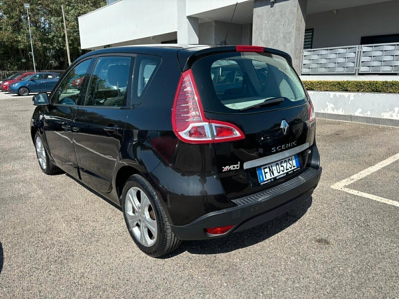 Renault Scenic X-Mod 1.5 dCi - 2010