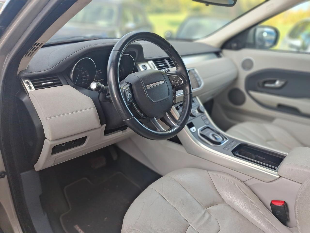 Land Rover Range Evoque 2.2 TD4 5p. Dynamic