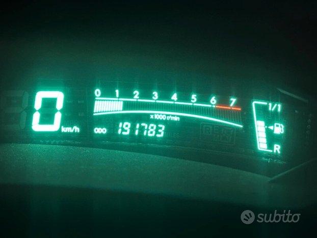 TOYOTA Yaris 2 serie Yaris 1.0 5 porte Now GPL