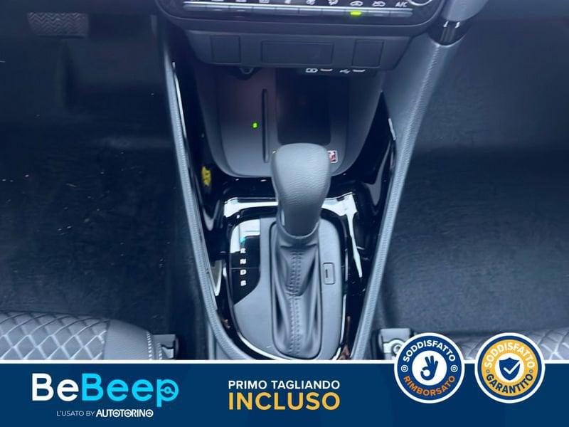 Toyota Yaris 1.5H 130 LOUNGE