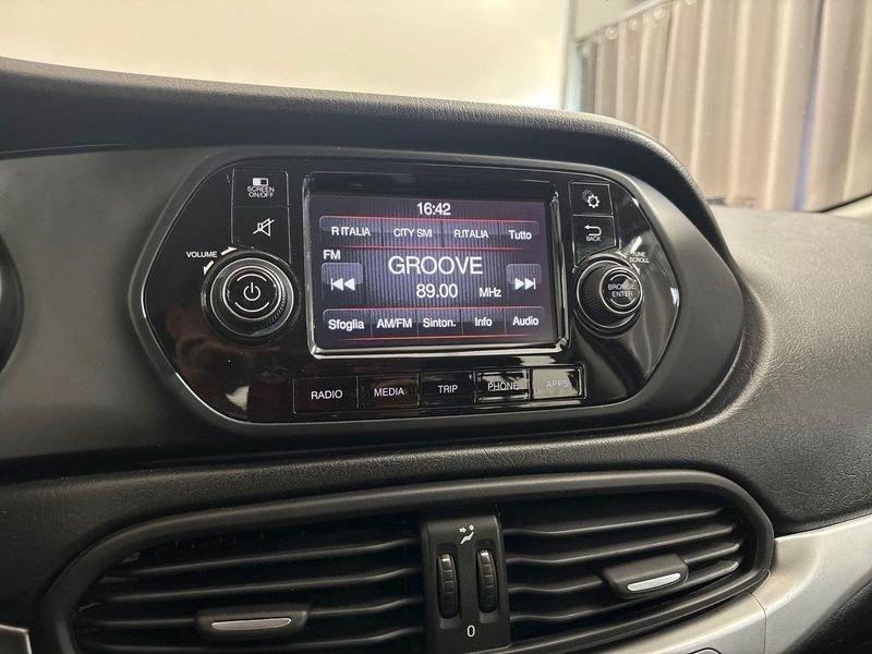 FIAT Tipo II 4p 1.4 Easy 95cv