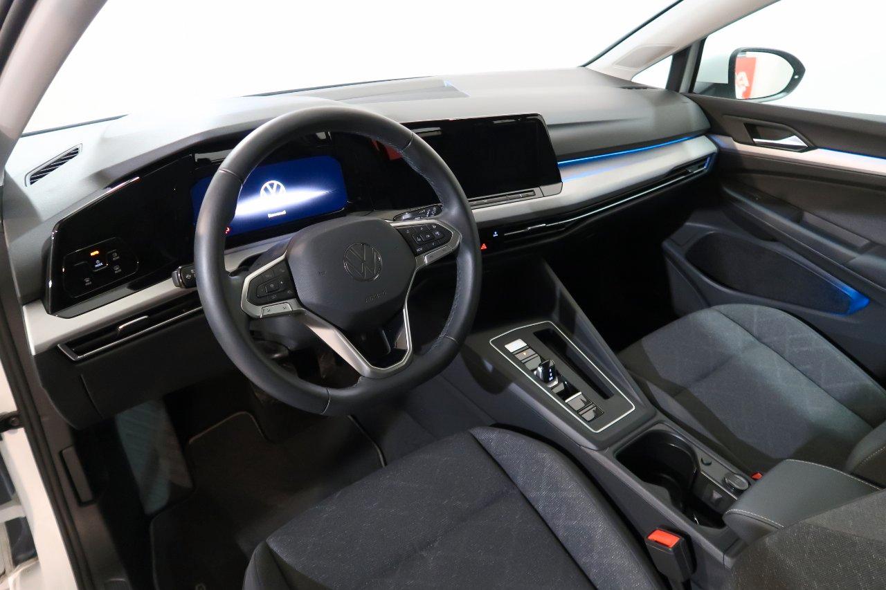 Volkswagen Golf 1.5 etsi evo Life 130cv dsg