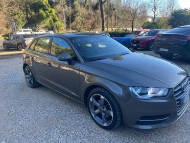 Audi A3 1.6 Diesel - Neopatentati - Automatico
