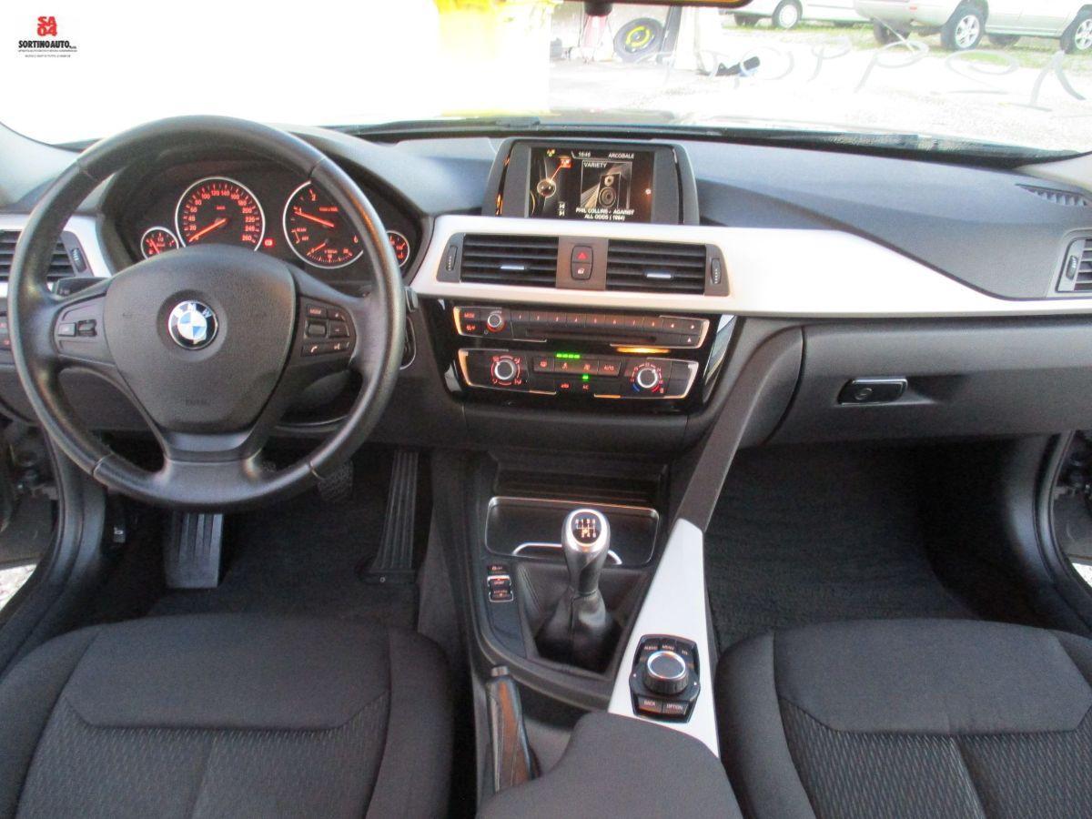 BMW 318d 5P. 2016 KM125000