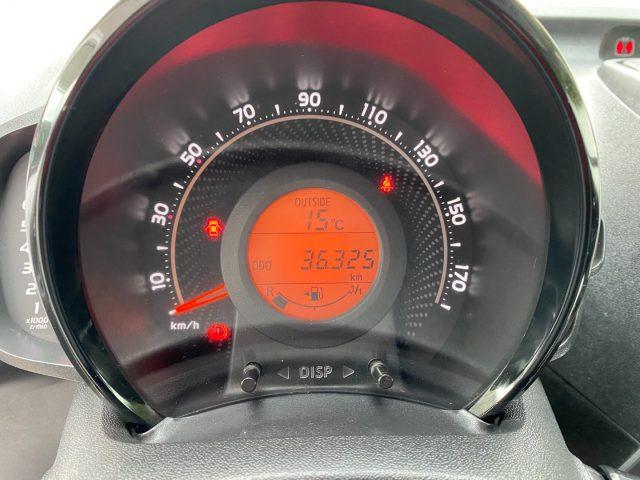 TOYOTA Aygo Connect 1.0 VVT-i 72 CV 5p x-play