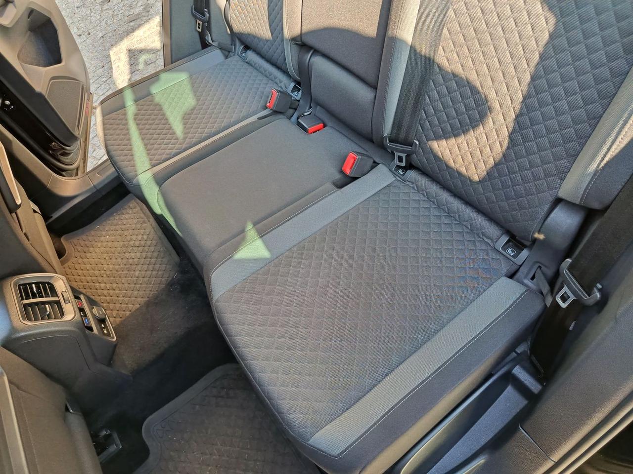 Volkswagen Tiguan Business 1.5 TSI #7809