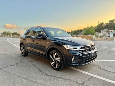 Volkswagen T-Roc R-LINE/2.0 150 CV/18"/FULL LED/CAR PLAY