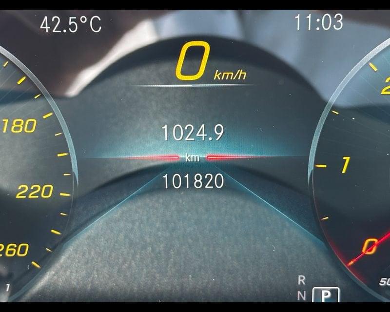 Mercedes-Benz GLB GLB 180 d Automatic Sport