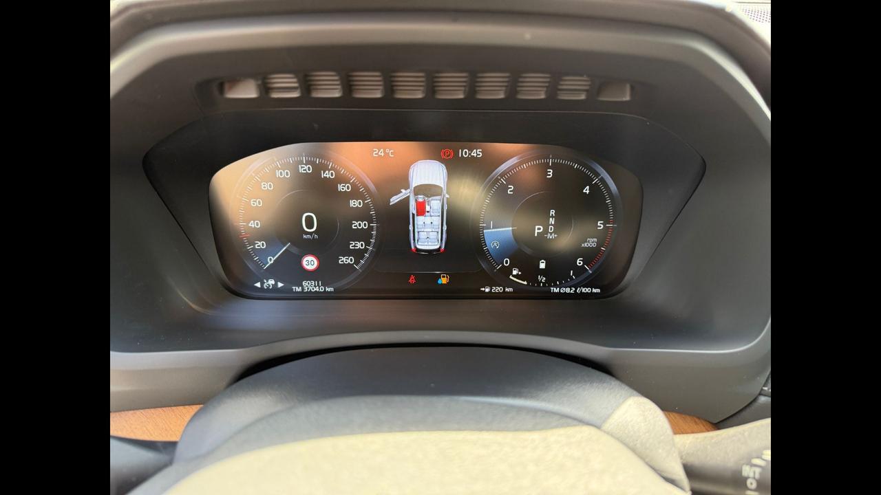 VOLVO XC90 II 2015 - XC90 2.0 b5 Inscription awd 7p.ti geartronic my20