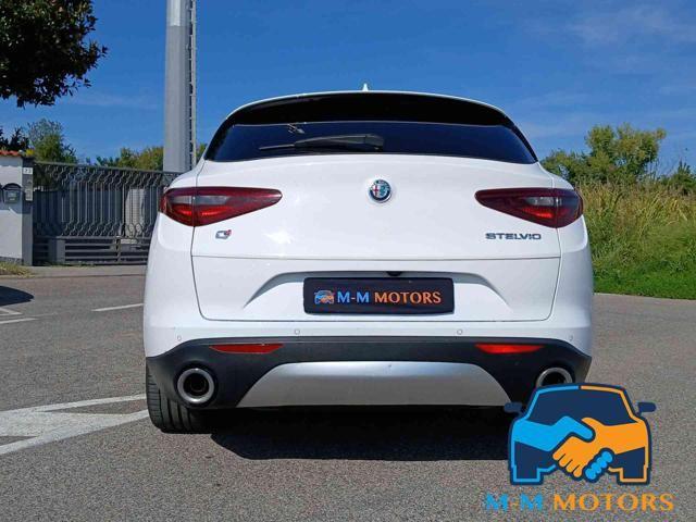 ALFA ROMEO Stelvio 2.0 Turbo 280 CV AT8 Q4 Veloce!