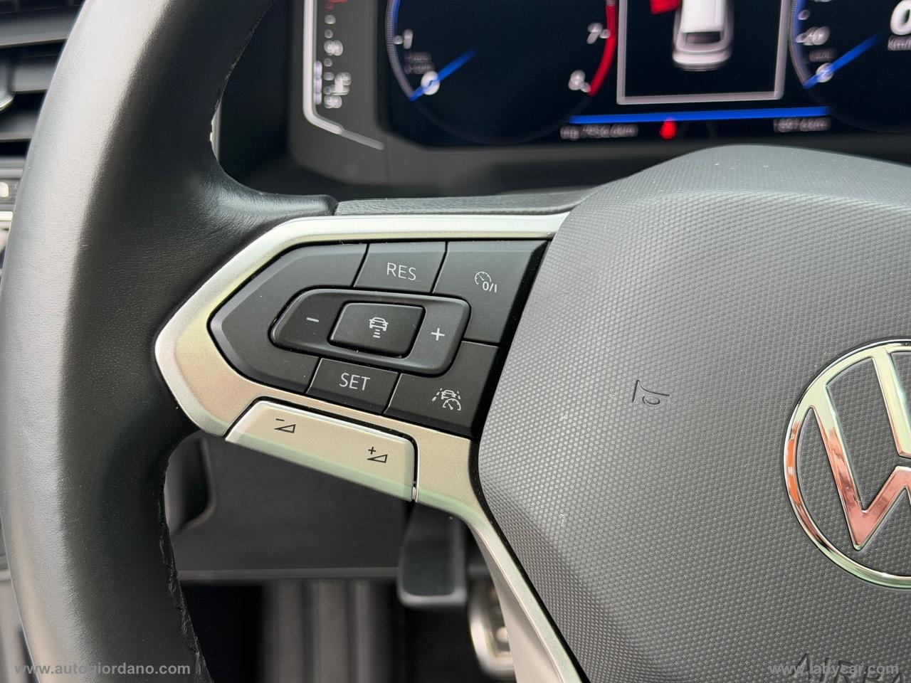 VOLKSWAGEN Taigo 1.0 TSI 110 CV R-Line