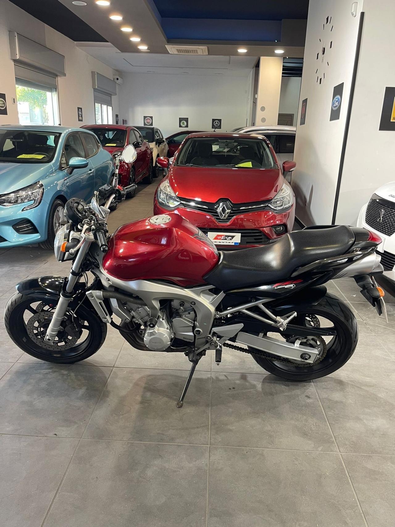 Yamaha FZ6