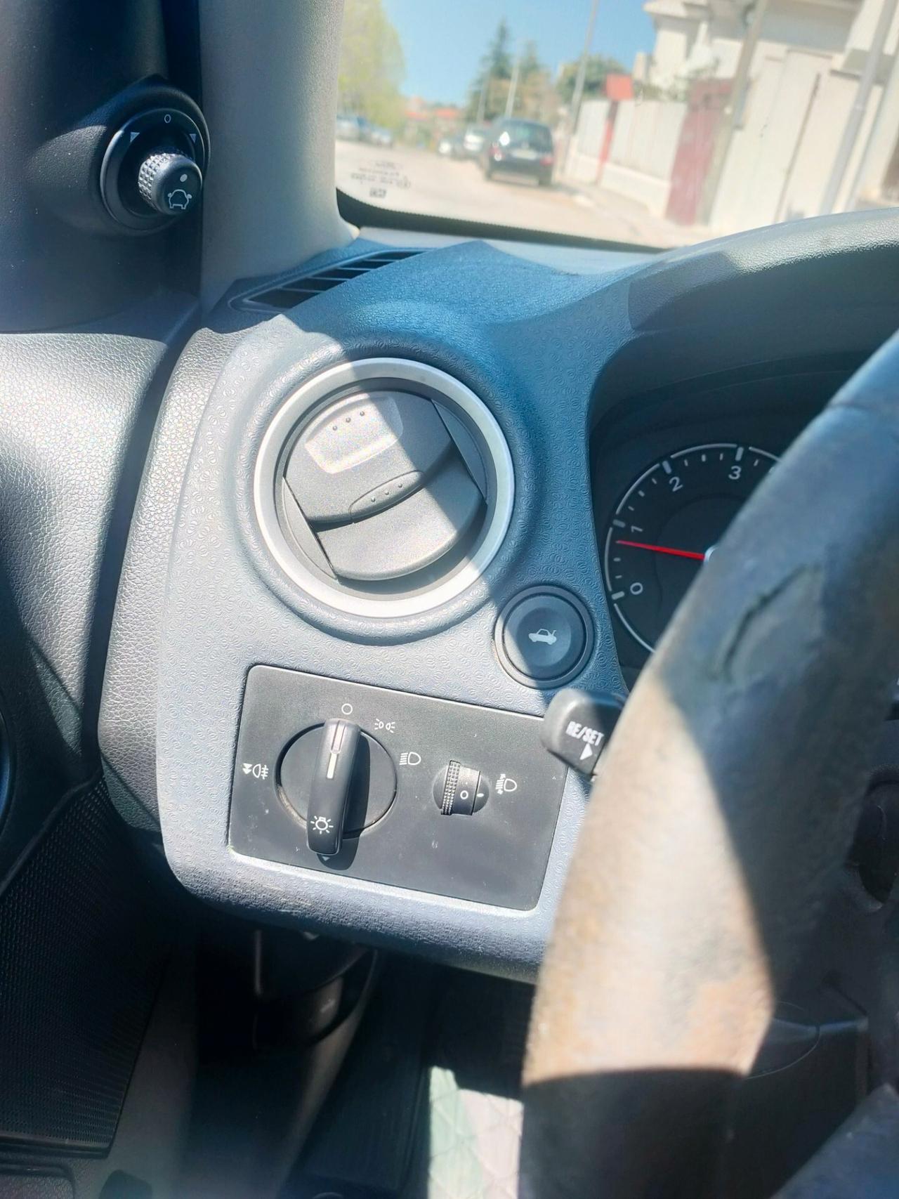 Ford Fusion UAV 1.4 TDCi 5p.