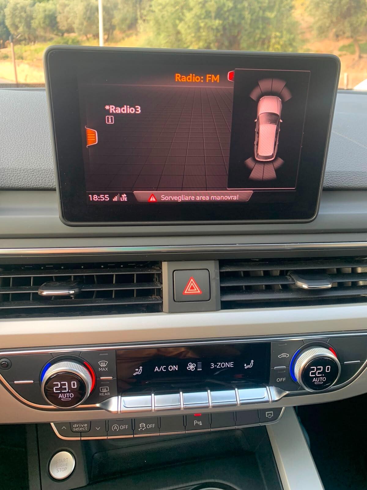 Audi A4 Avant 30 TDI S tronic Business