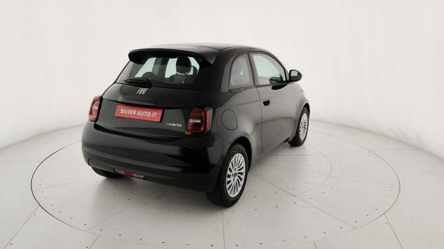 FIAT 500 Berlina Hybrid Pop