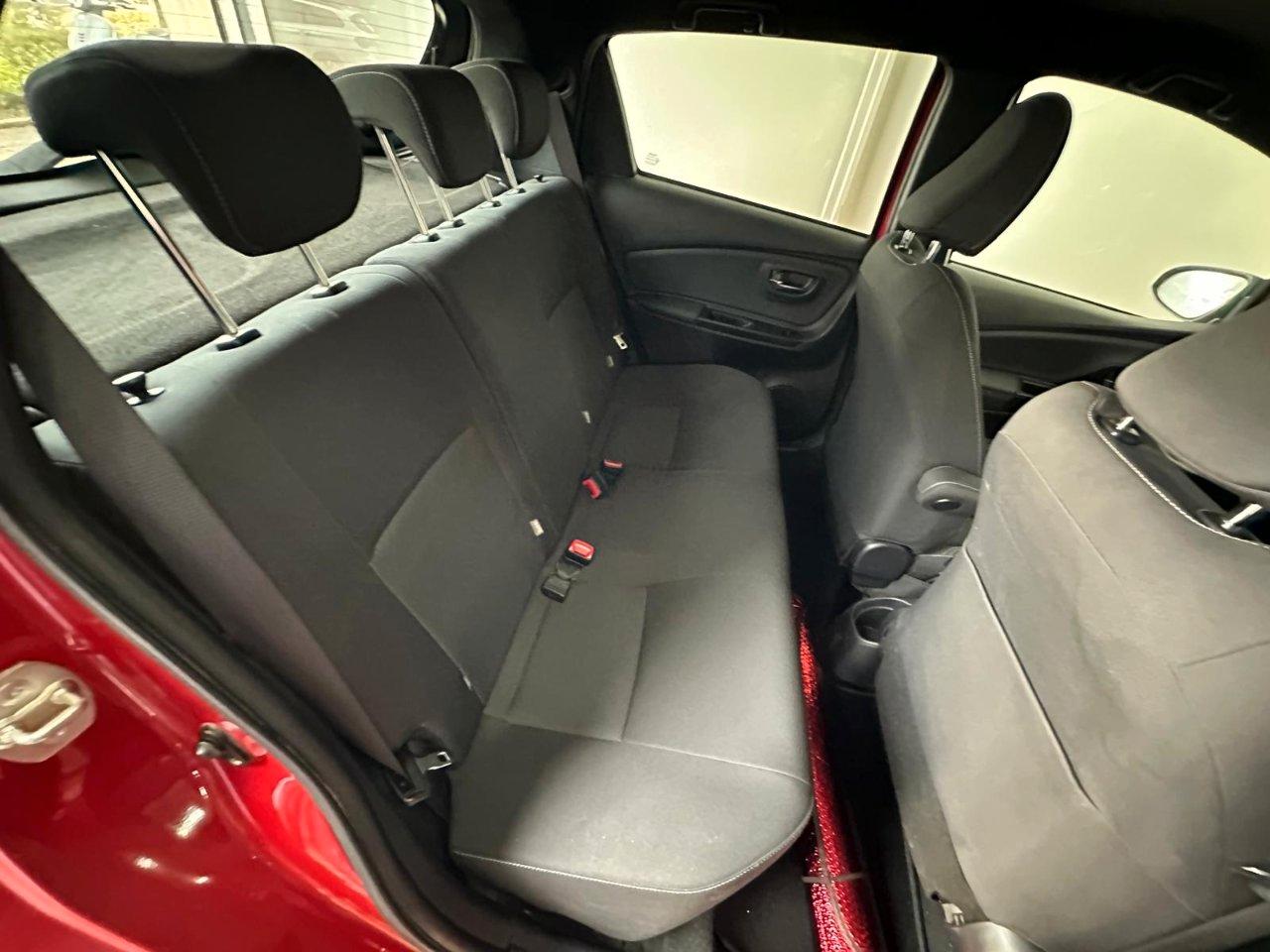 Toyota Yaris 5 Porte Yaris 5p 1.0 Trend Red Edition