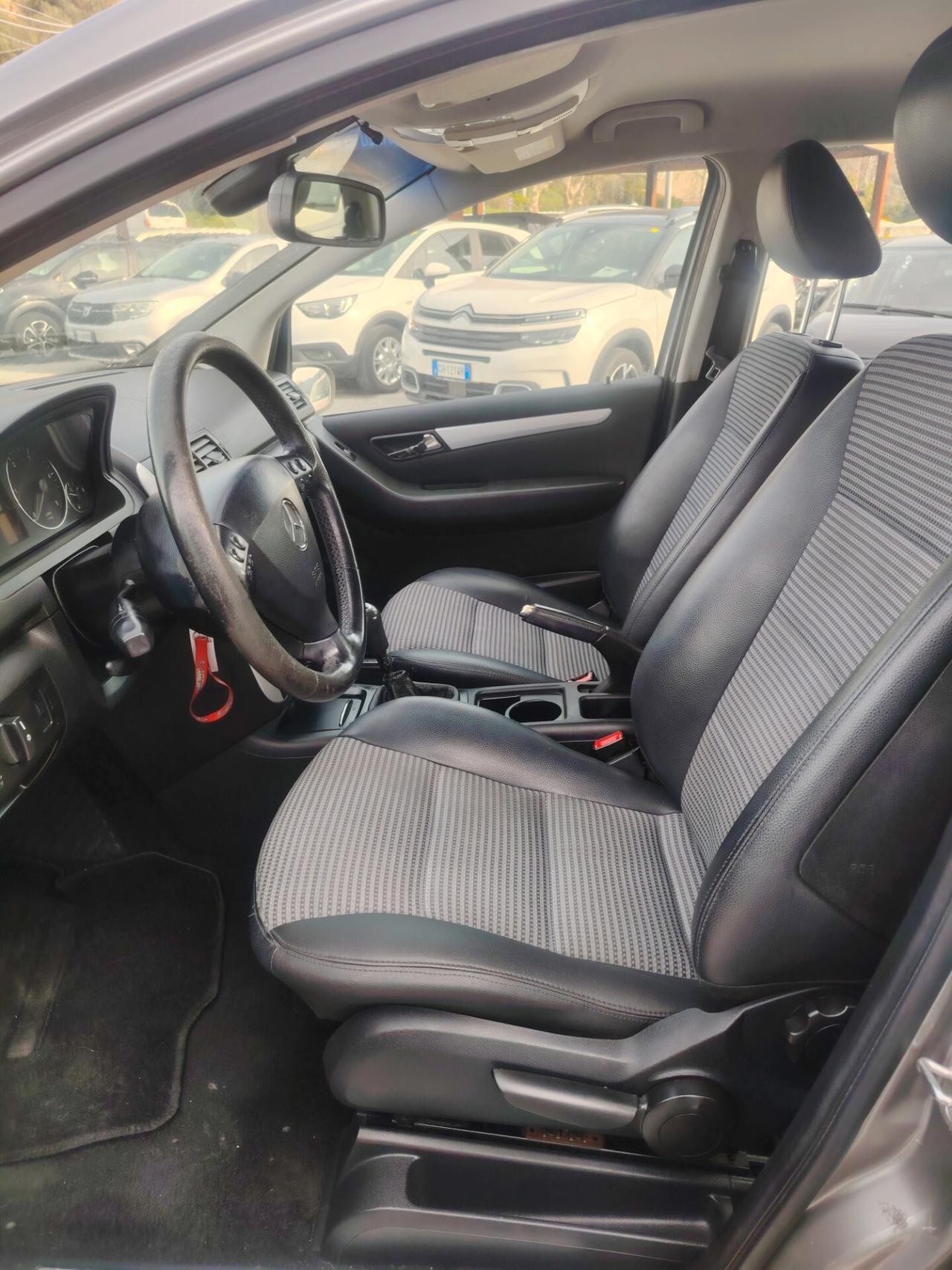 Mercedes-benz A 180 CDI Avantgarde- NEOPATENTATI