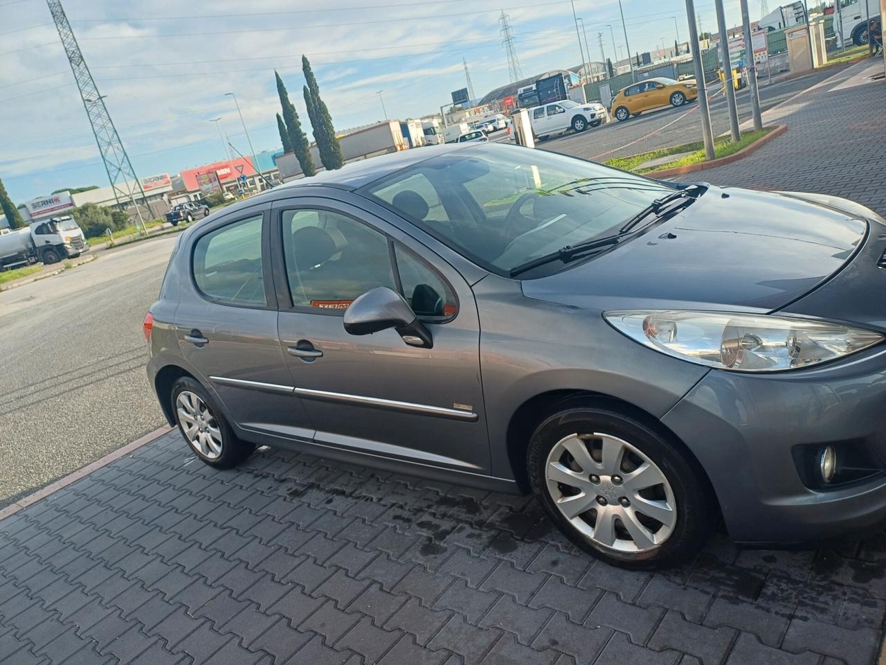 Peugeot 207 1.4 HDi 90CV 5p. Energie Sport 2010