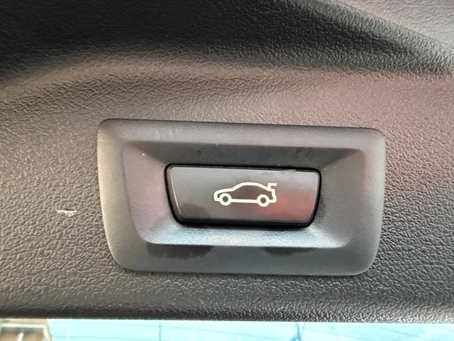 BMW X5 xDrive25d Business FULL OPTIONAL (7POSTI)