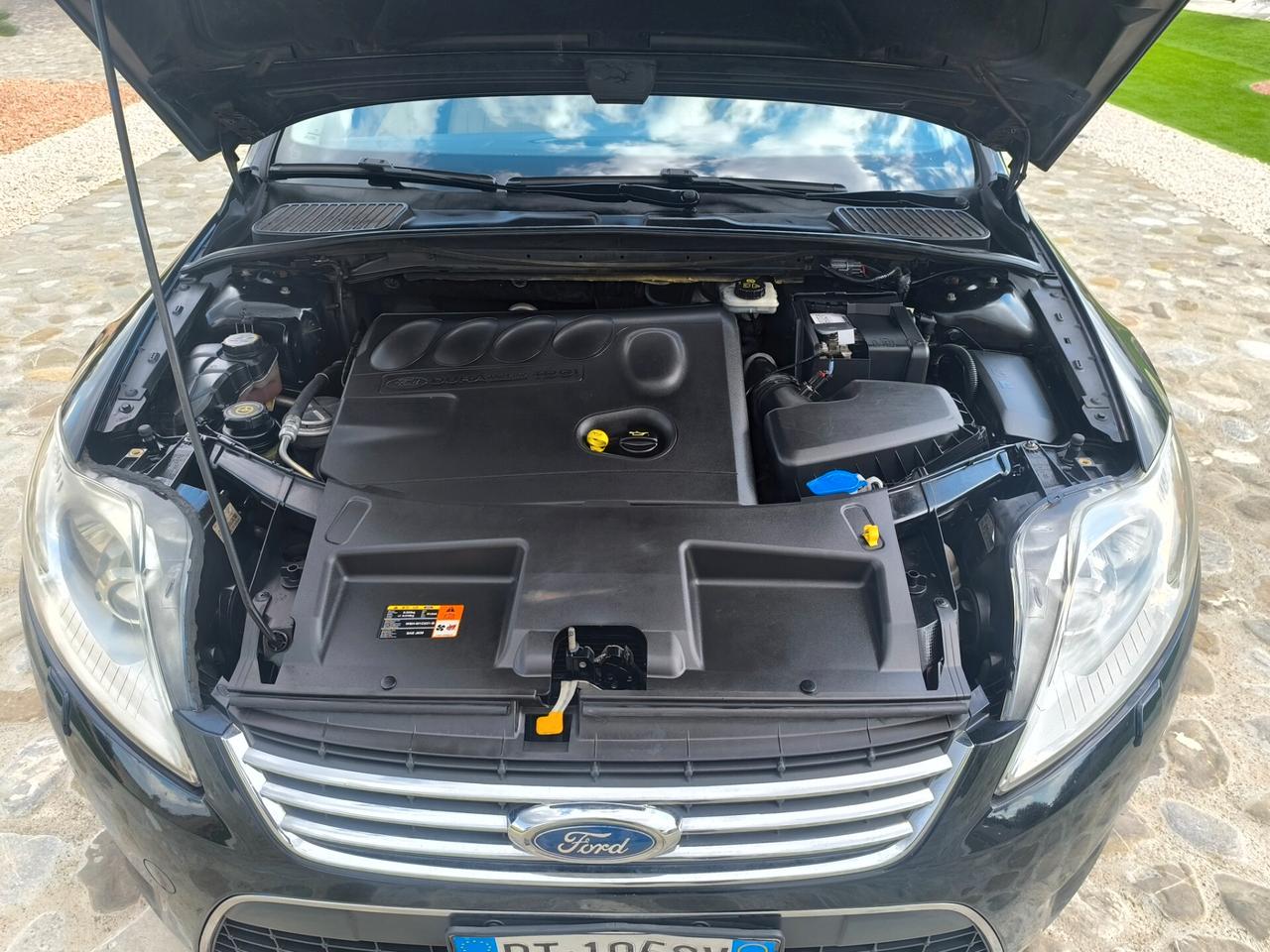 Ford Mondeo 2.0 TDCi 140 CV Station Wagon Titanium perfetta in tutto