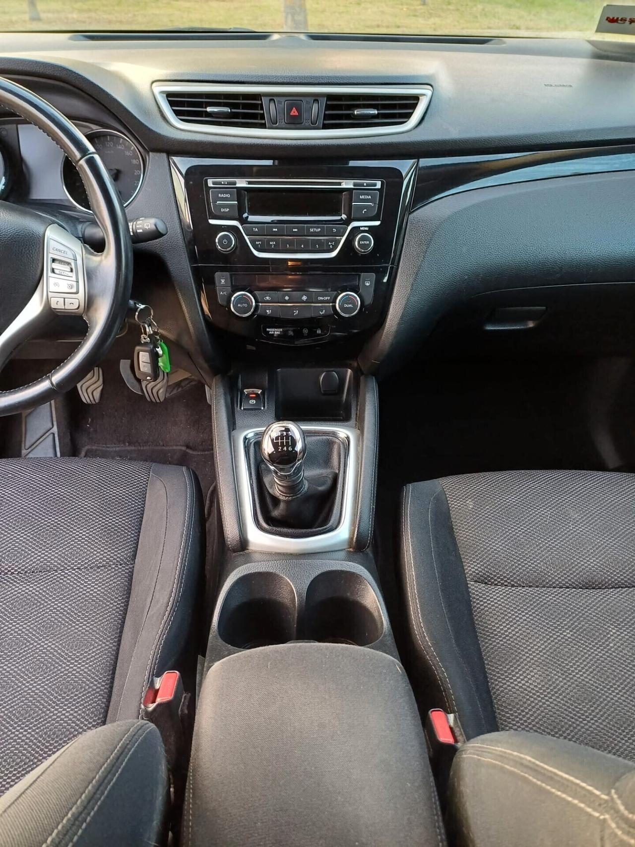 Nissan Qashqai 1.5 dCi Visia ANNO 2014