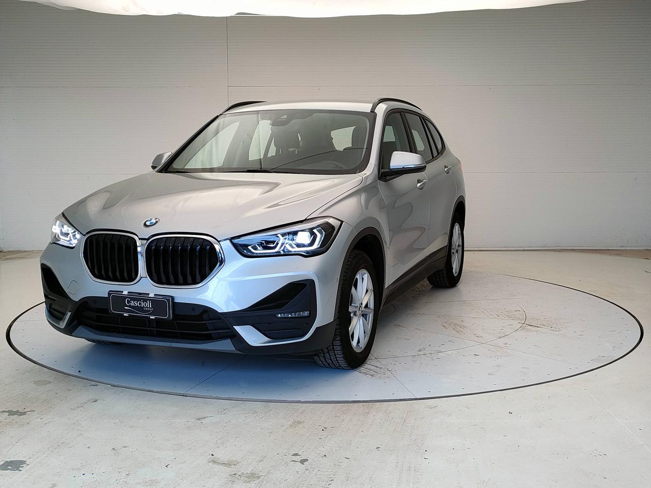 BMW X1 F48 2019 - X1 xdrive18d Advantage auto
